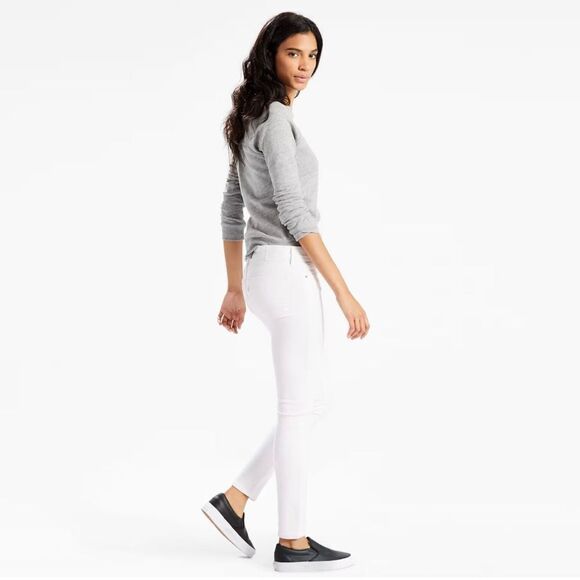 Levi's  New 711 Mid Rise Skinny Jeans White - Picture 1 of 12
